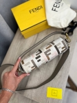 Сумка женская Fendi Артикул LUX-108704. Вид 3