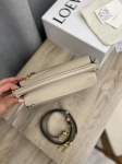 Сумка женская 24 см  Loewe Артикул LUX-108706. Вид 2