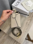 Сумка женская 24 см  Loewe Артикул LUX-108706. Вид 3