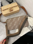 Сумка женская Fendi Артикул LUX-108716. Вид 5