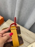 Косметичка Louis Vuitton Артикул LUX-108905. Вид 3