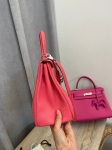 Сумка женская Kelly, 28, Togo Hermes Артикул LUX-109134. Вид 4