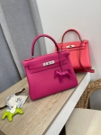 Сумка женская Kelly, 28, Togo Hermes Артикул LUX-109133. Вид 1