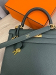 Сумка женская Kelly, 25, PHW Epsom leather Hermes Артикул LUX-109379. Вид 5