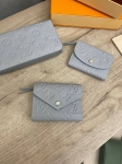 Кошелек Louis Vuitton Артикул LUX-109510. Вид 4