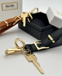 Брелок Miu Miu Артикул LUX-109875. Вид 2