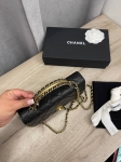  Сумка женская  Chanel Артикул LUX-109879. Вид 2