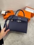 Сумка женская   Kelly, 25, PHW Epsom leather Hermes Артикул LUX-110092. Вид 7