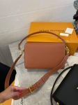 Сумка женская Louis Vuitton Артикул LUX-110161. Вид 4
