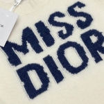  Свитер женский  Christian Dior Артикул LUX-110190. Вид 2