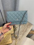 Сумка женская  Chanel Артикул LUX-110420. Вид 1