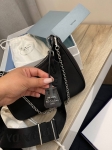 Сумка женская Prada Артикул LUX-110859. Вид 7