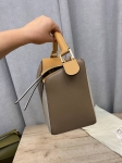 Сумка женская 29 cm Loewe Артикул LUX-110970. Вид 8