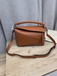Сумка женская 24 cm Loewe Артикул LUX-110966. Вид 3