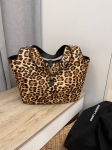 Сумка женская Yves Saint Laurent Артикул LUX-111311. Вид 9