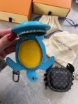 Брелок Louis Vuitton Артикул LUX-111369. Вид 7