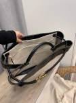 Сумка женская 42 см Bottega Veneta Артикул LUX-111445. Вид 2