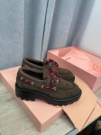 Замшевые лоферы Miu Miu Артикул LUX-111553. Вид 1