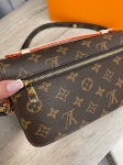 Сумка женская Louis Vuitton Артикул LUX-111985. Вид 6