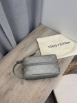 Косметичка Louis Vuitton Артикул LUX-111740. Вид 2