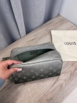 Косметичка Louis Vuitton Артикул LUX-111740. Вид 4