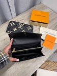 Кошелёк Louis Vuitton Артикул LUX-111768. Вид 3