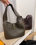 Сумка женская Yves Saint Laurent Артикул LUX-111934. Вид 1