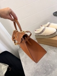 Сумка женская Kelly, 28, GHW Epsom leather Hermes Артикул LUX-111986. Вид 2