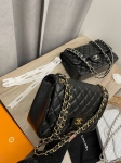 Сумка женская 30 см Chanel Артикул LUX-112126. Вид 2