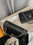 Сумка женская 30 см Chanel Артикул LUX-112126. Вид 3