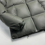 Пуховик  Prada Артикул LUX-112402. Вид 3