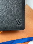 Портмоне  Louis Vuitton Артикул LUX-112668. Вид 4