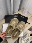 Меховые тапочки Chanel Артикул LUX-113039. Вид 1