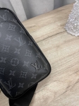 Сумка-слинг  Louis Vuitton Артикул LUX-113049. Вид 3