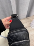 Сумка-слинг  Louis Vuitton Артикул LUX-113049. Вид 5