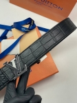 Ремень из кожи крокодила Louis Vuitton Артикул LUX-113249. Вид 5