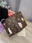 Обложка на паспорт  Louis Vuitton Артикул LUX-113535. Вид 2
