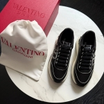 Кроссовки Valentino Артикул LUX-113562. Вид 1