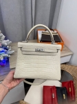 Сумка женская Kelly, 25  Crocodile Alligator Mat Hermes Артикул LUX-113642. Вид 3