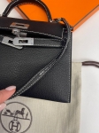 Сумка женская  Kelly mini PHW, Chevre Hermes Артикул LUX-114326. Вид 6