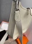 Сумка женская  Evelyne mini Hermes Артикул LUX-114426. Вид 2