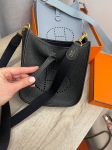 Сумка женская  Evelyne mini Hermes Артикул LUX-114424. Вид 2