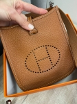 Сумка женская  Evelyne mini Hermes Артикул LUX-114422. Вид 2