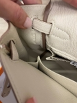 Сумка женская  Kelly, 25, PHW Togo leather Hermes Артикул LUX-114513. Вид 2