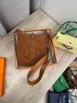 Сумка женская  Evelyne mini Hermes Артикул LUX-114535. Вид 1