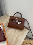 Сумка женская Kelly mini PHW, Chevre Hermes Артикул LUX-114534. Вид 2