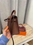 Сумка женская Kelly mini PHW, Chevre Hermes Артикул LUX-114534. Вид 4