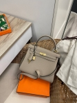 Сумка женская   Kelly 25, GHW Togo   Hermes Артикул LUX-114552. Вид 1