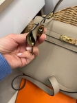 Сумка женская   Kelly 25, GHW Togo   Hermes Артикул LUX-114552. Вид 2