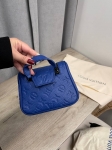 Несессер Louis Vuitton Артикул LUX-114601. Вид 2